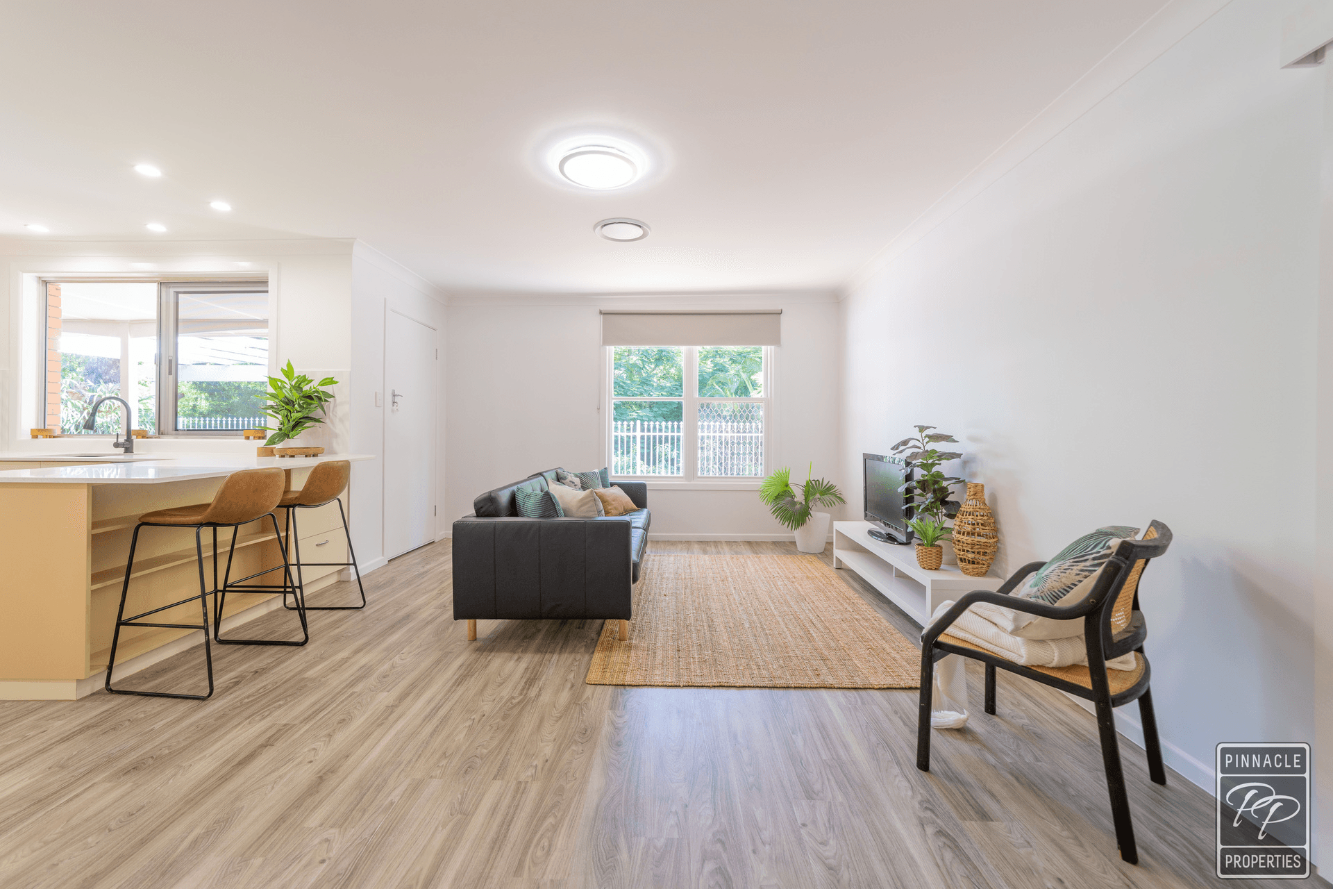2 Lois Street, Kenmore, QLD 4069
