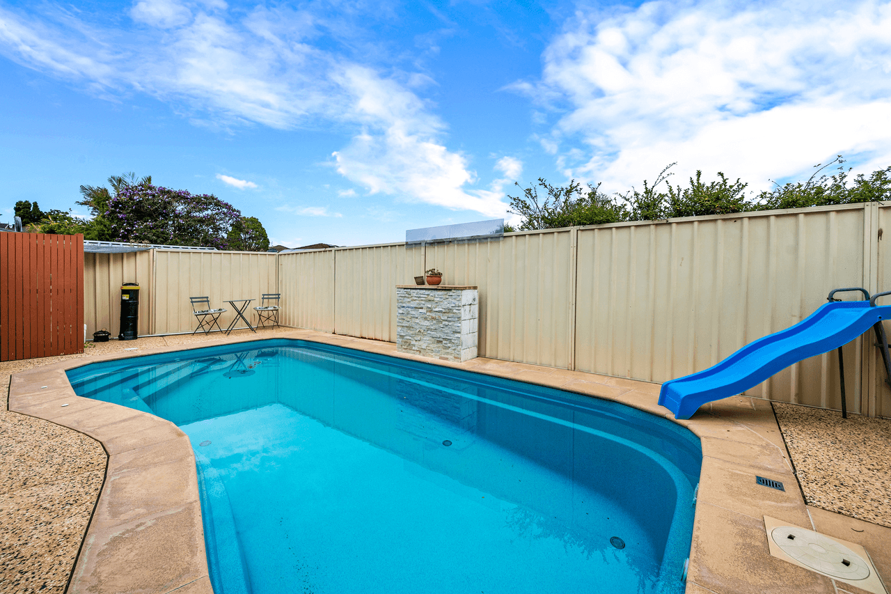 2 Erica Close, Cameron Park, NSW 2285