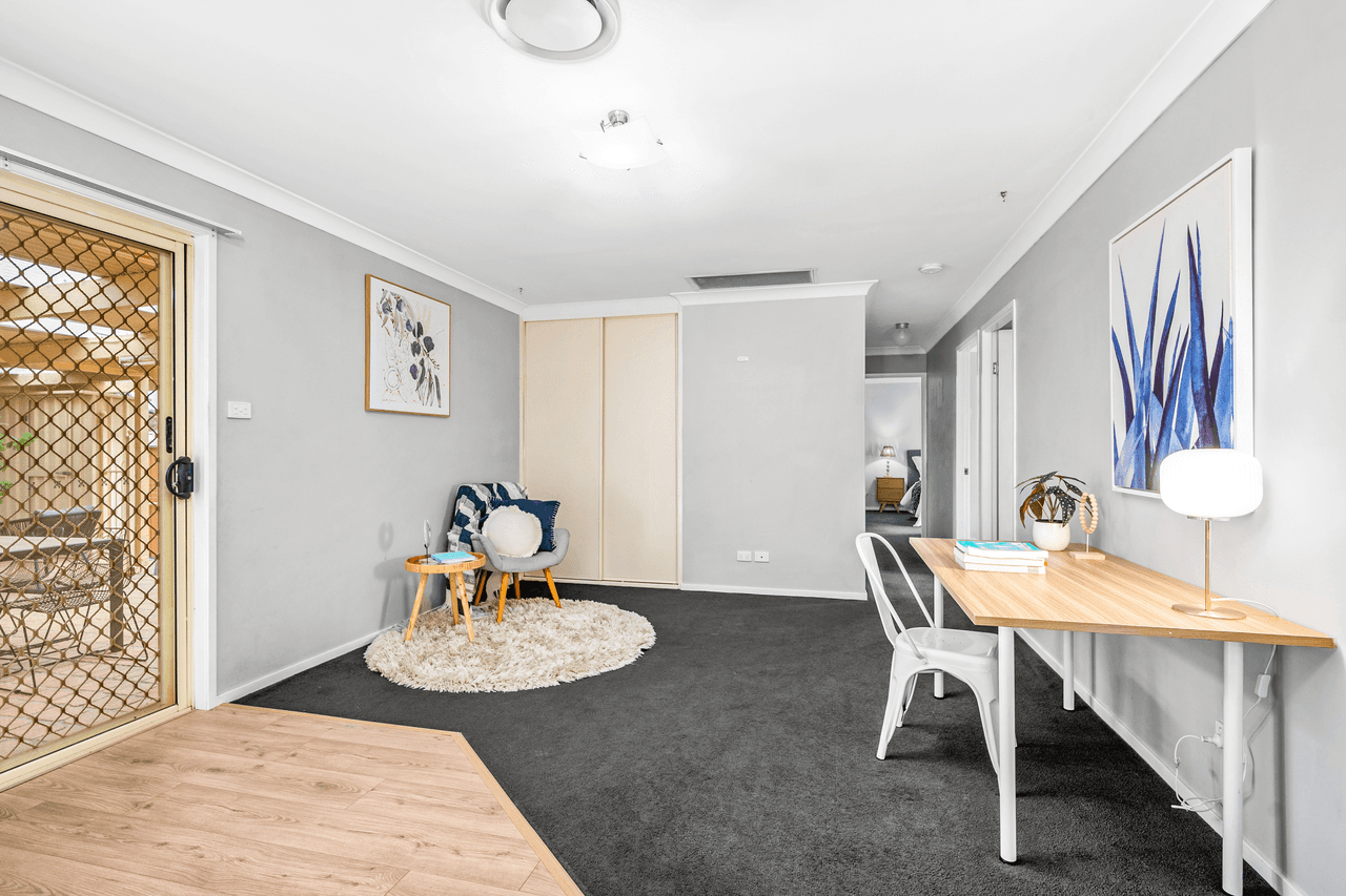 2 Erica Close, Cameron Park, NSW 2285