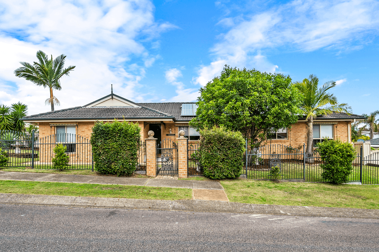 2 Erica Close, Cameron Park, NSW 2285