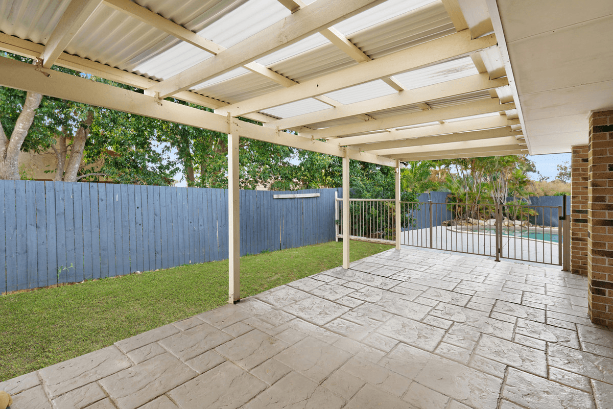 12 Hirono Court, PARKWOOD, QLD 4214