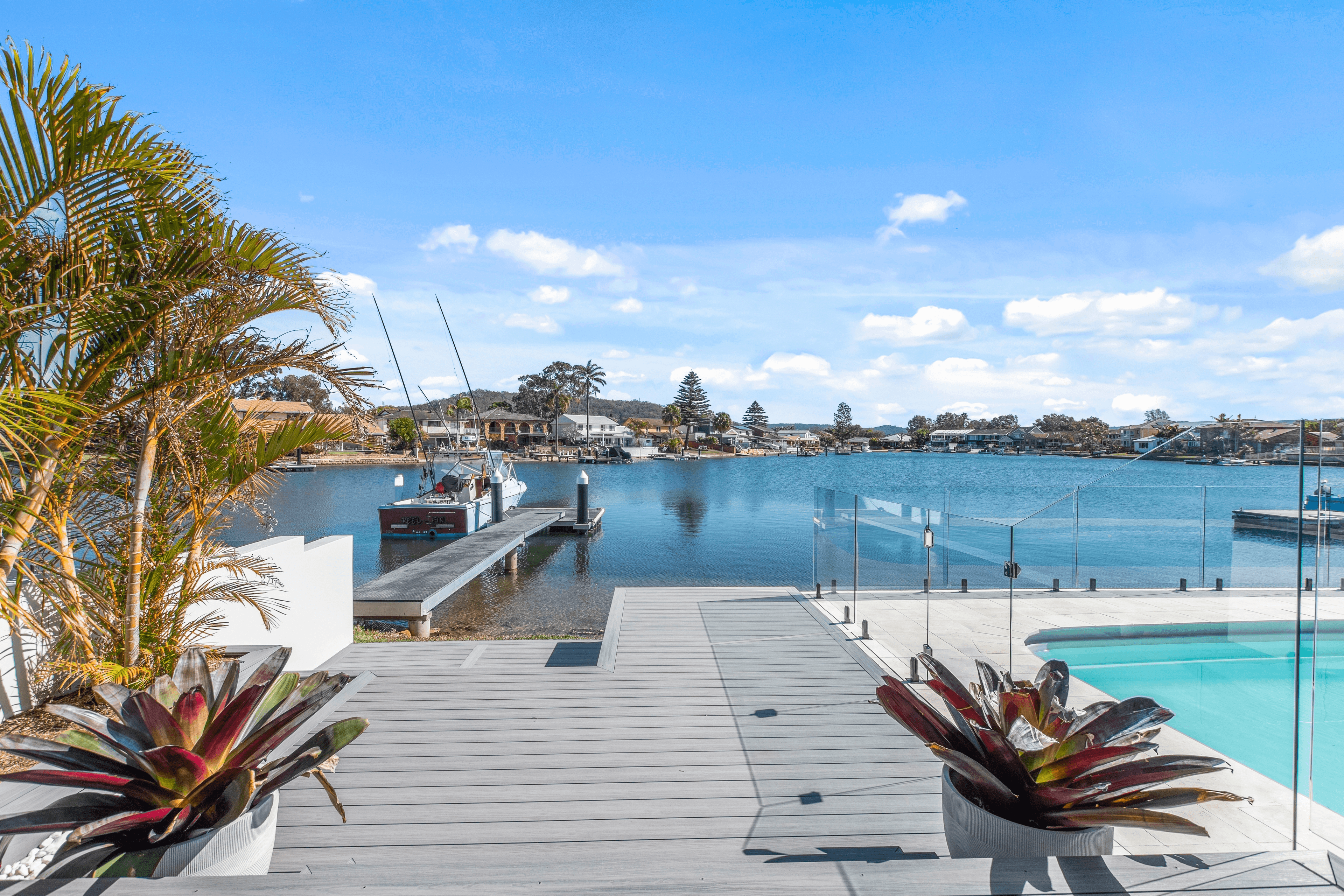 32 Helmsman Blvd, St Huberts Island, NSW 2257