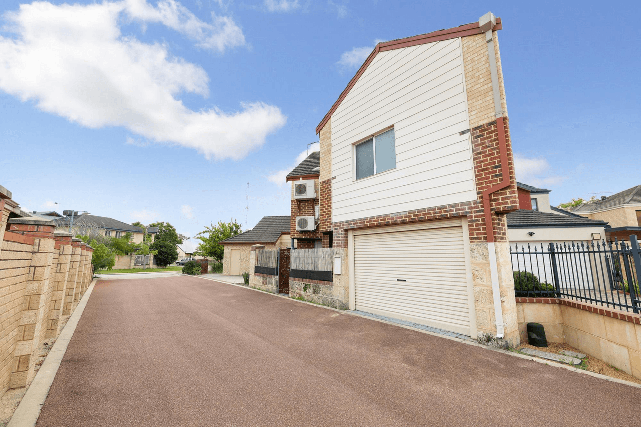 3/11 Waterway Crescent, ASCOT, WA 6104