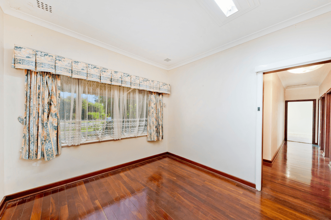 16 Bayley Street, DIANELLA, WA 6059