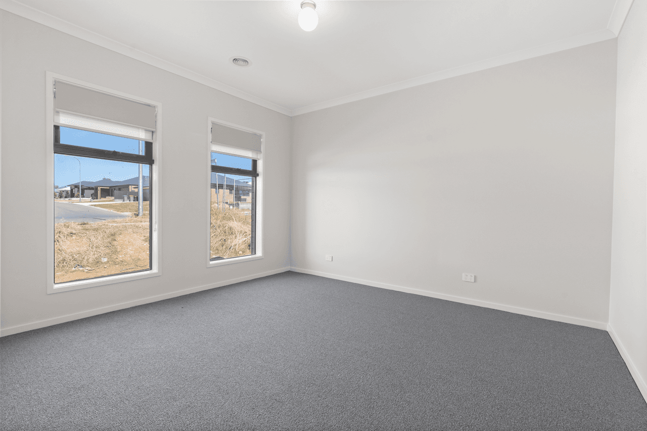 52 Mulgara Drive, THURGOONA, NSW 2640