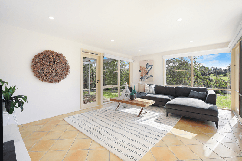 2/116 The Ridgeway, LISAROW, NSW 2250