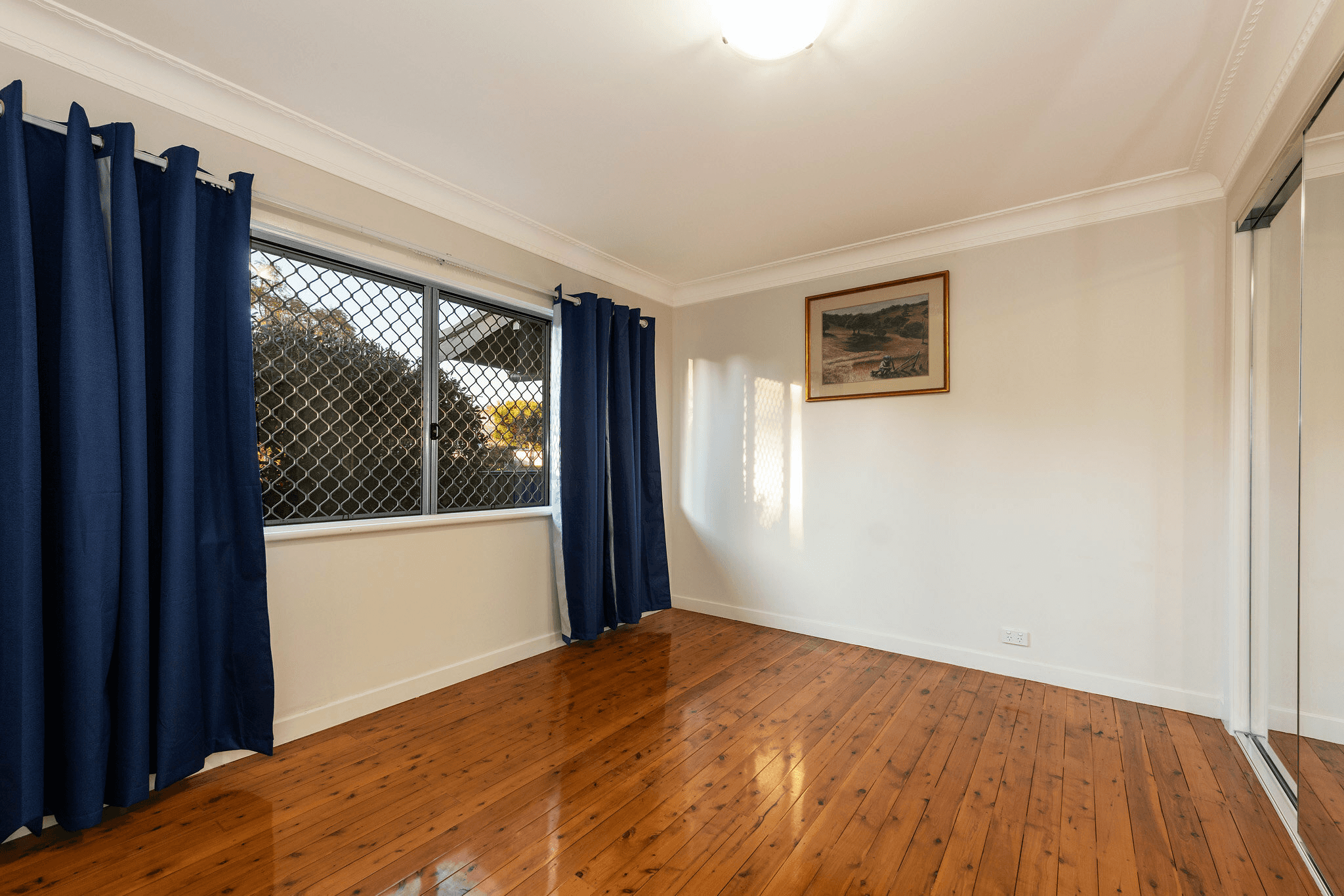 Unit 1/81 Mackenzie St, Mount Lofty, QLD 4350