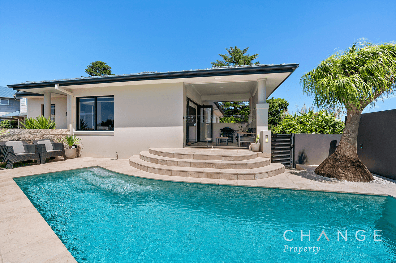 10 Helen Drive, COPACABANA, NSW 2251