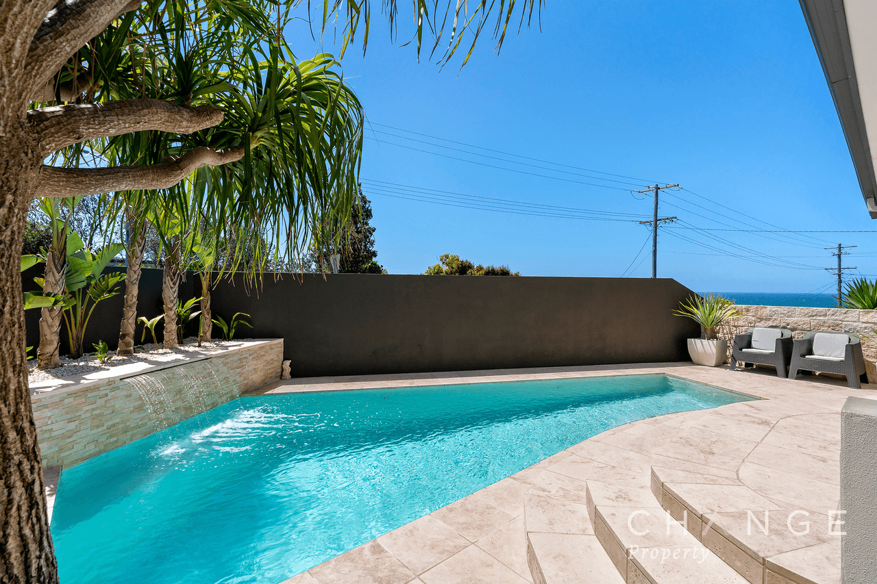 10 Helen Drive, COPACABANA, NSW 2251