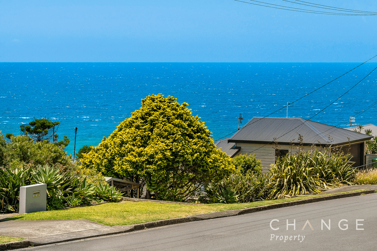 10 Helen Drive, COPACABANA, NSW 2251