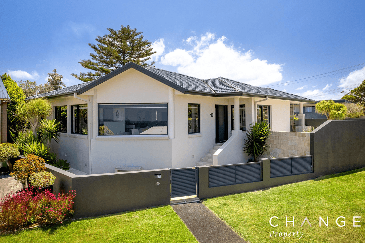 10 Helen Drive, COPACABANA, NSW 2251