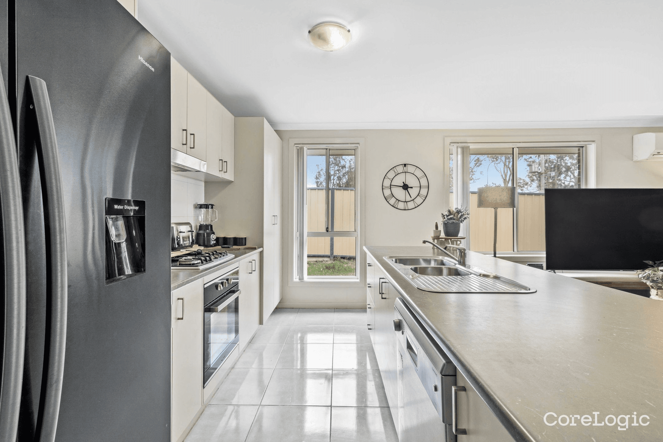 24 Tempranillo Crescent, CESSNOCK, NSW 2325