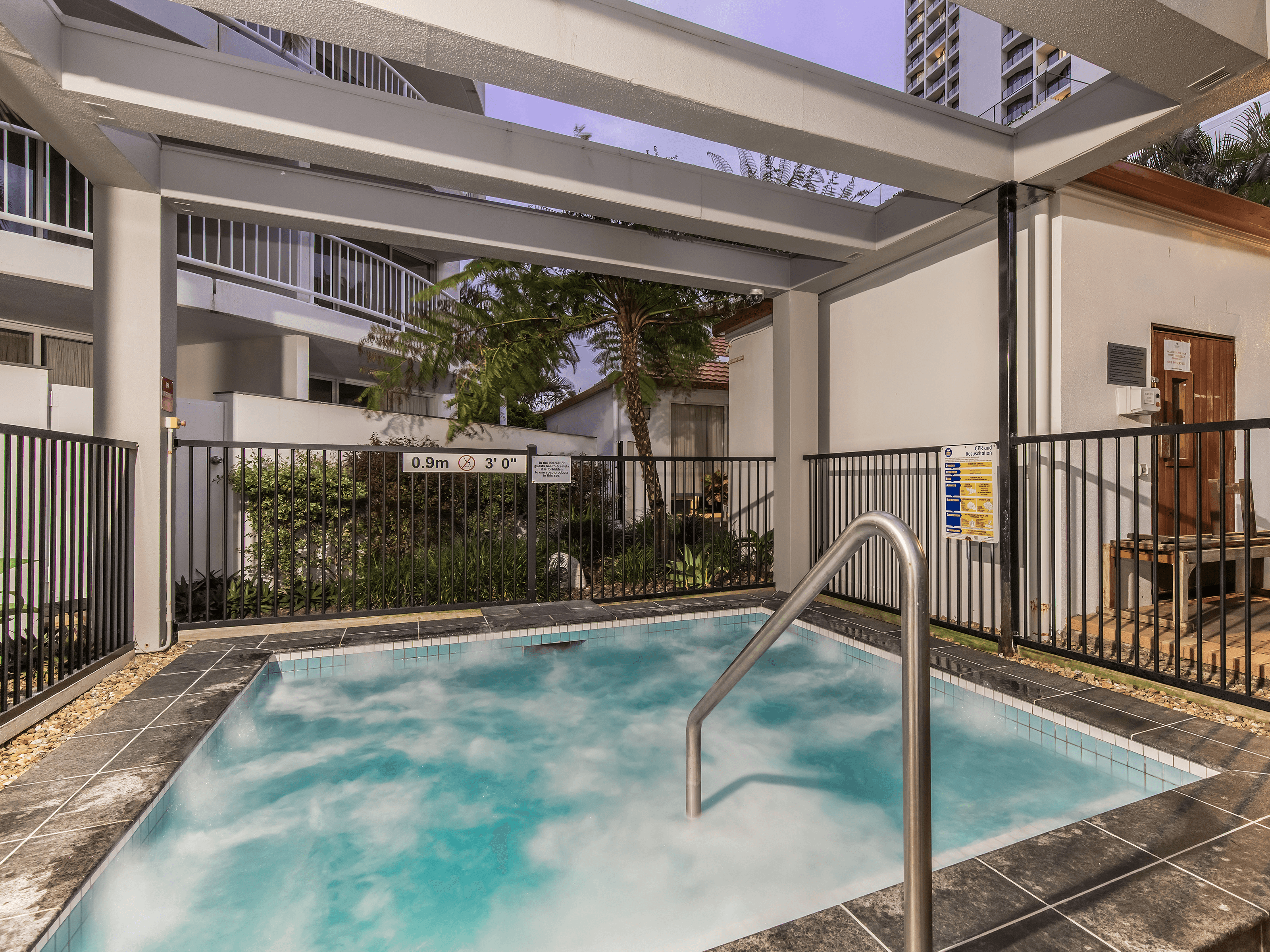 23/140 Ferny Avenue, SURFERS PARADISE, QLD 4217