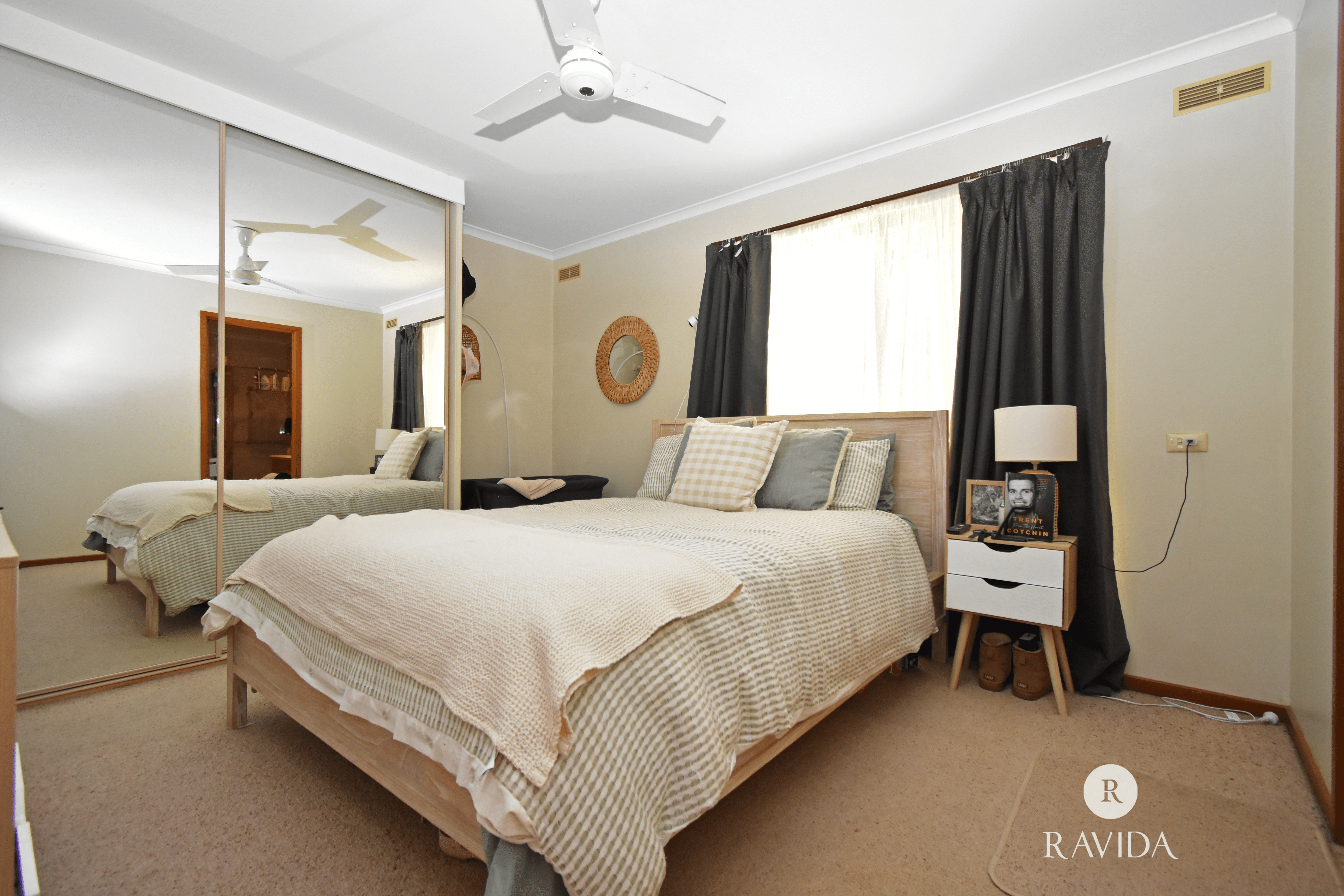 12 VICTORIA ROAD, BEECHWORTH, VIC 3747