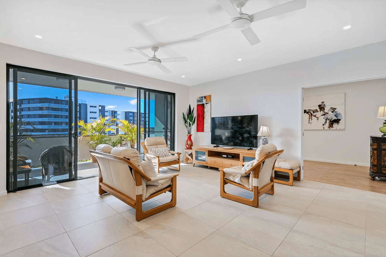 7/49 Duporth Avenue, Maroochydore, QLD 4558