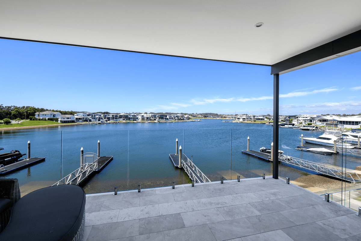 2/14 Portside Crescent, Port Macquarie, NSW 2444