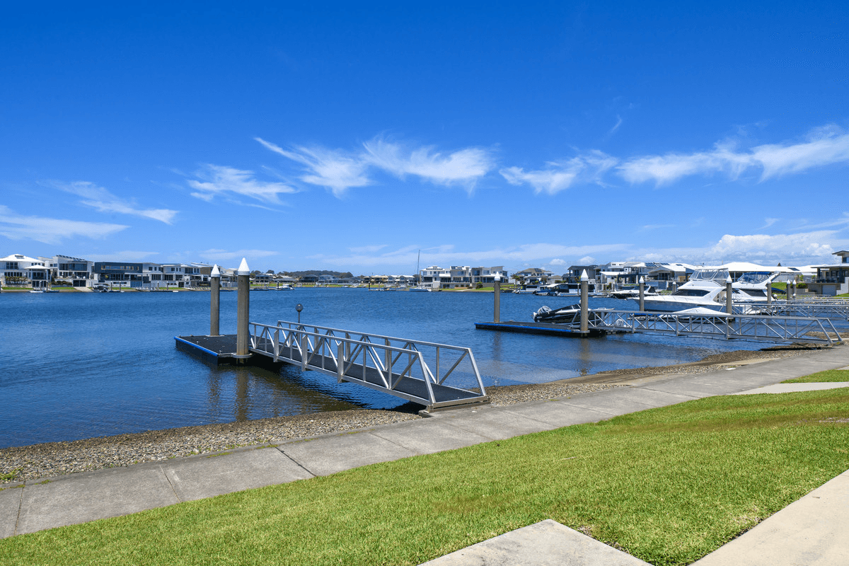 2/14 Portside Crescent, Port Macquarie, NSW 2444