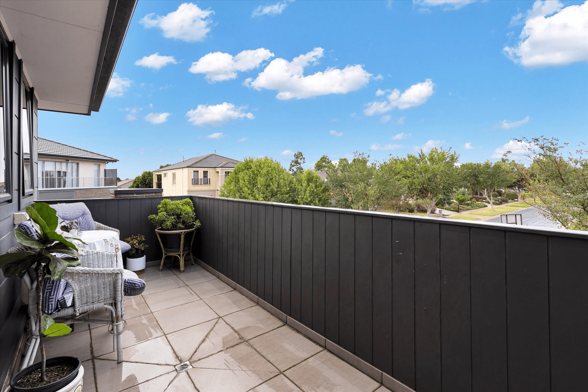 16 Savery Court, POINT COOK, VIC 3030