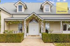 250 Run-O-Waters Drive, GOULBURN, NSW 2580