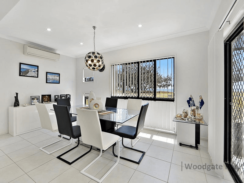 56 Esplanade, WOODGATE, QLD 4660