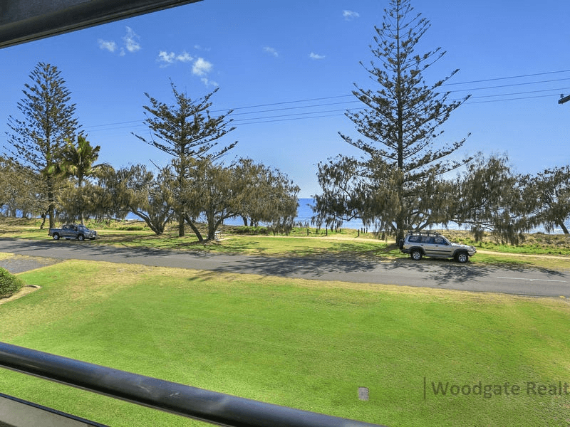 56 Esplanade, WOODGATE, QLD 4660