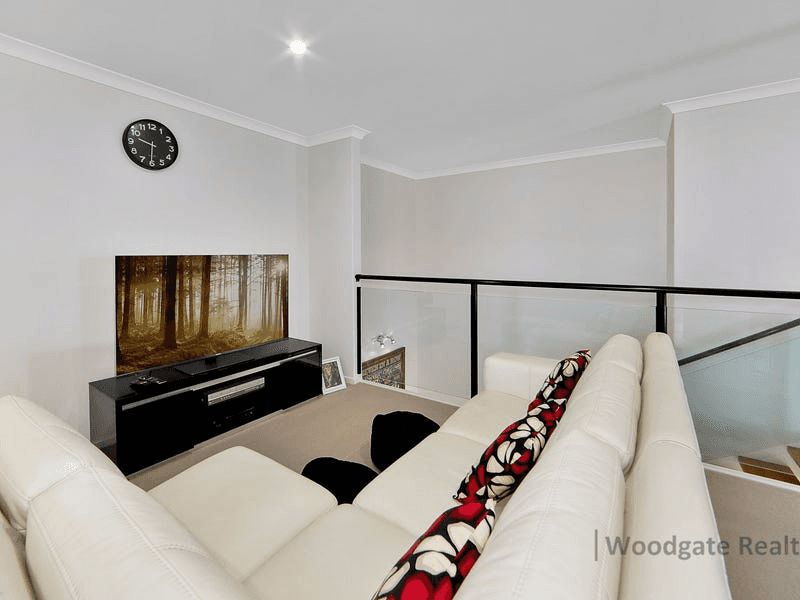 56 Esplanade, WOODGATE, QLD 4660