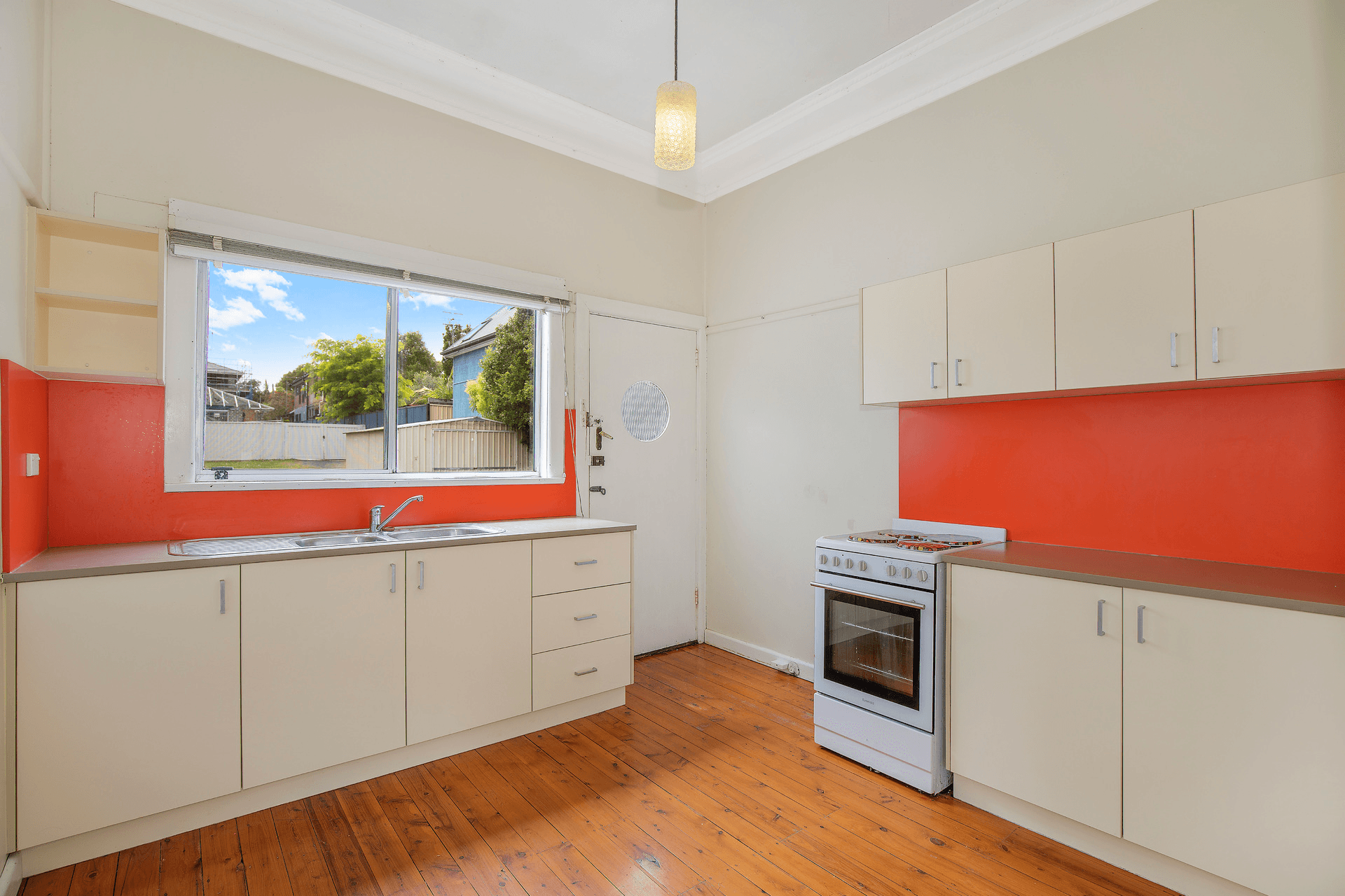 21 Woy Woy Road, Woy Woy, NSW 2256