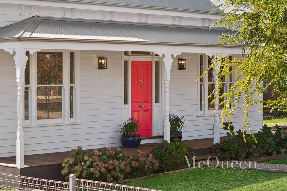 82 High Street, TRENTHAM, VIC 3458