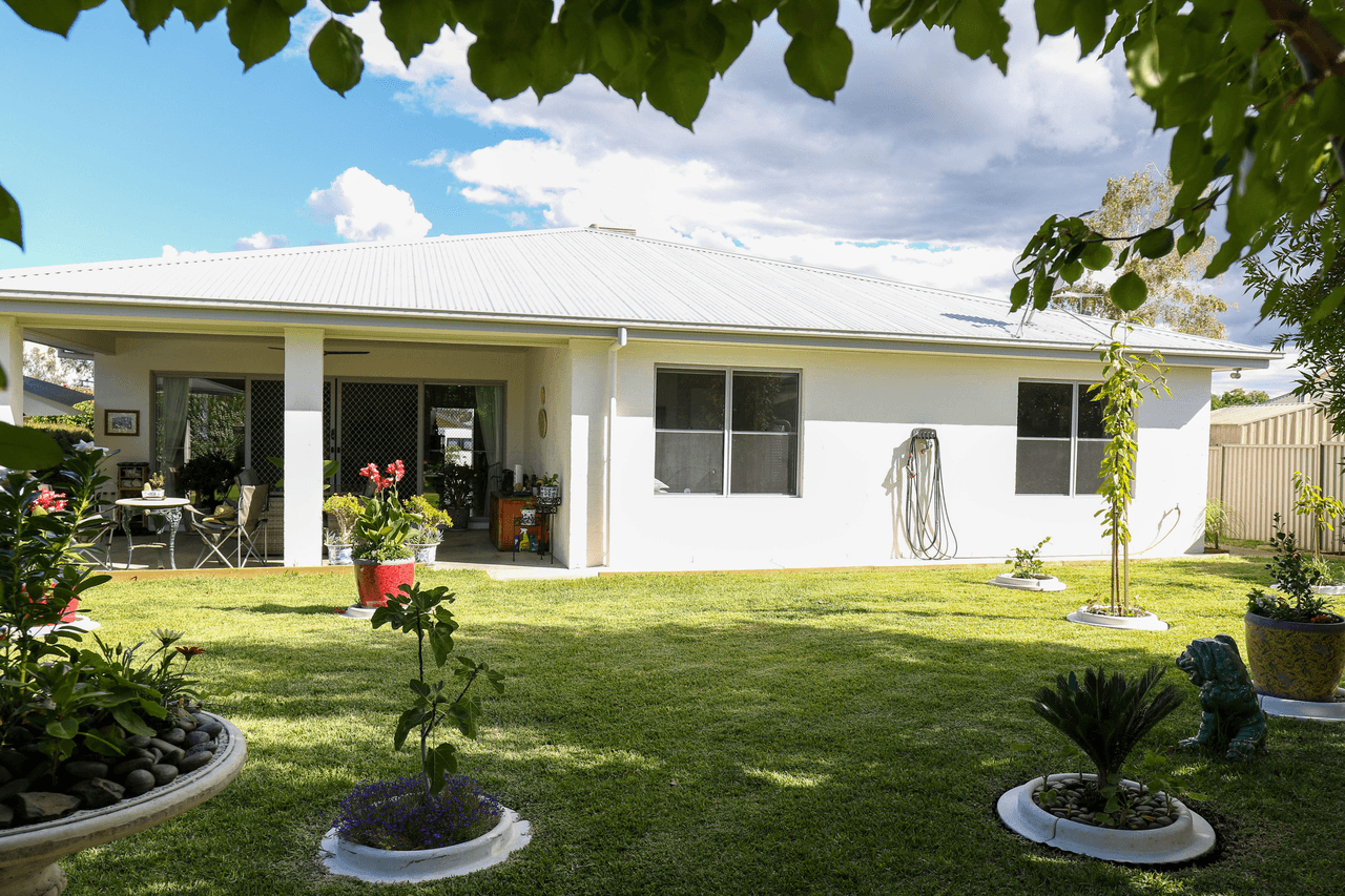 1 Box Tree Place, INVERELL, NSW 2360