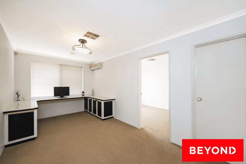 26 Roebuck Avenue, CANNING VALE, WA 6155