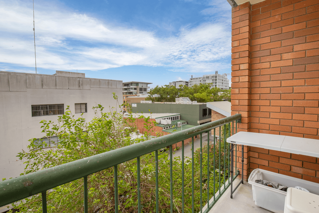 213/18 Brown Street, NEWCASTLE, NSW 2300