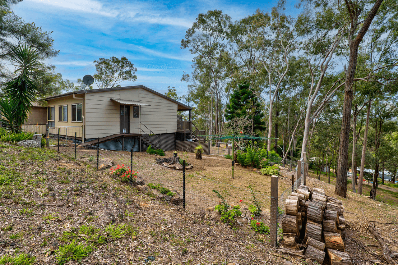 183 Pine Cresent, ESK, QLD 4312