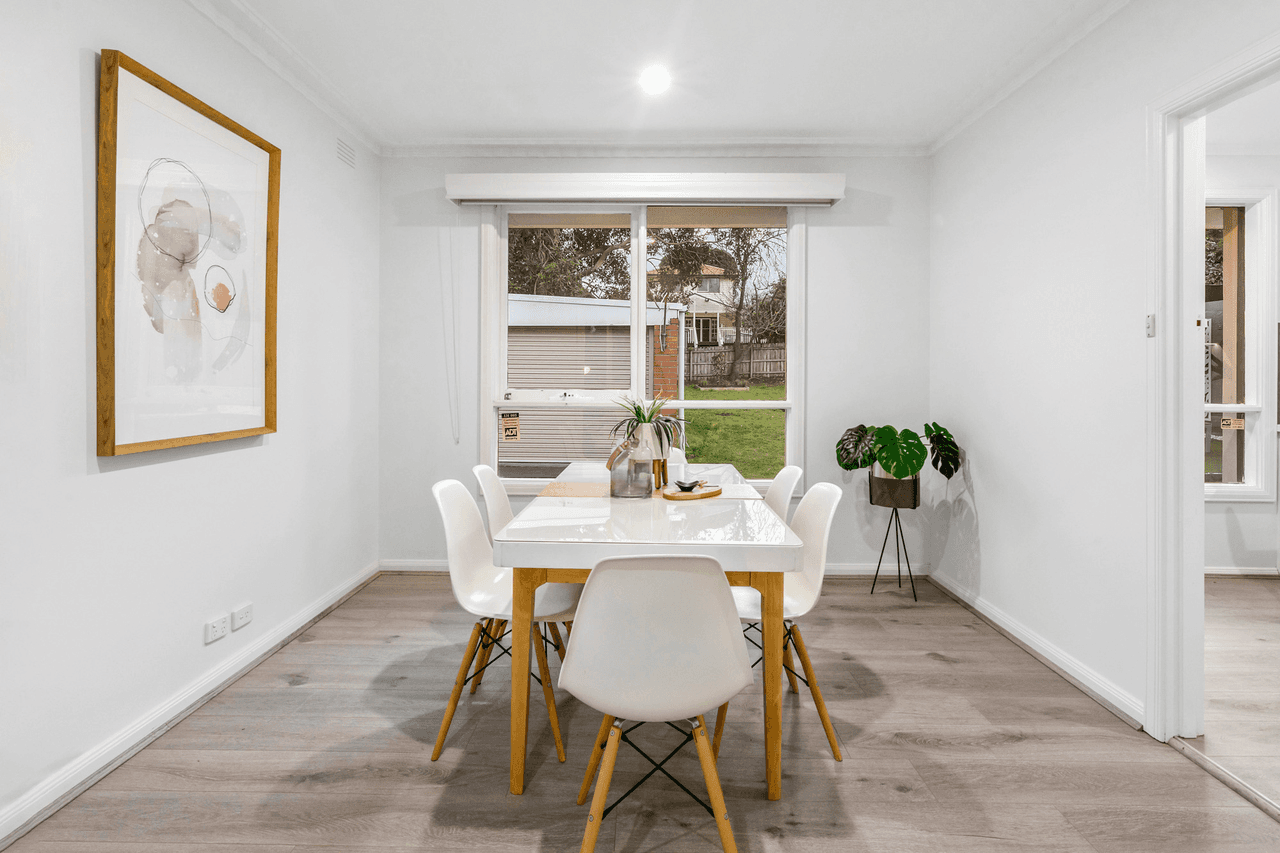 21 Parer Street, BURWOOD, VIC 3125