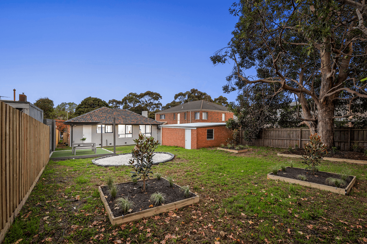 21 Parer Street, BURWOOD, VIC 3125