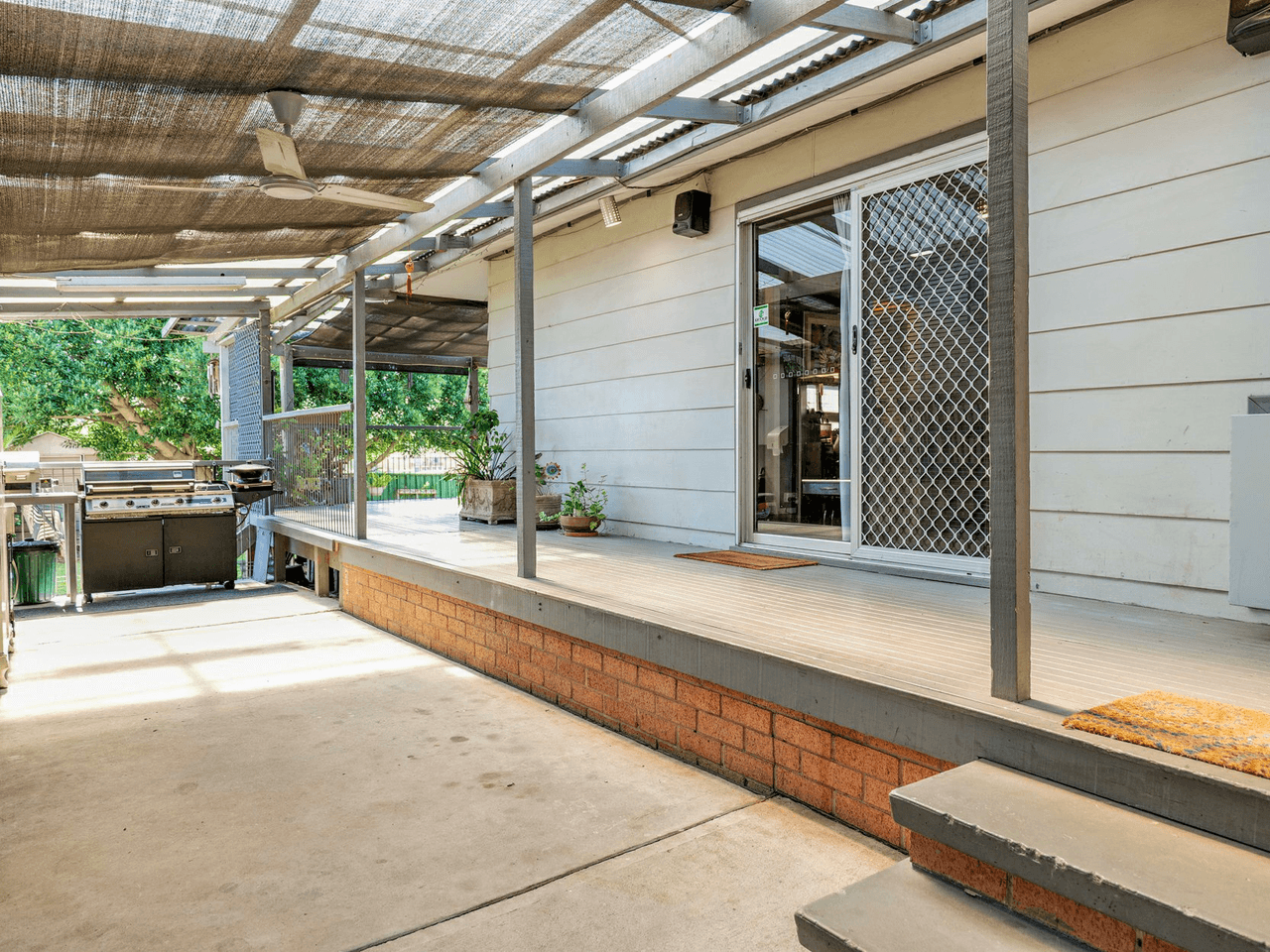 16 Lawson Avenue, SINGLETON, NSW 2330