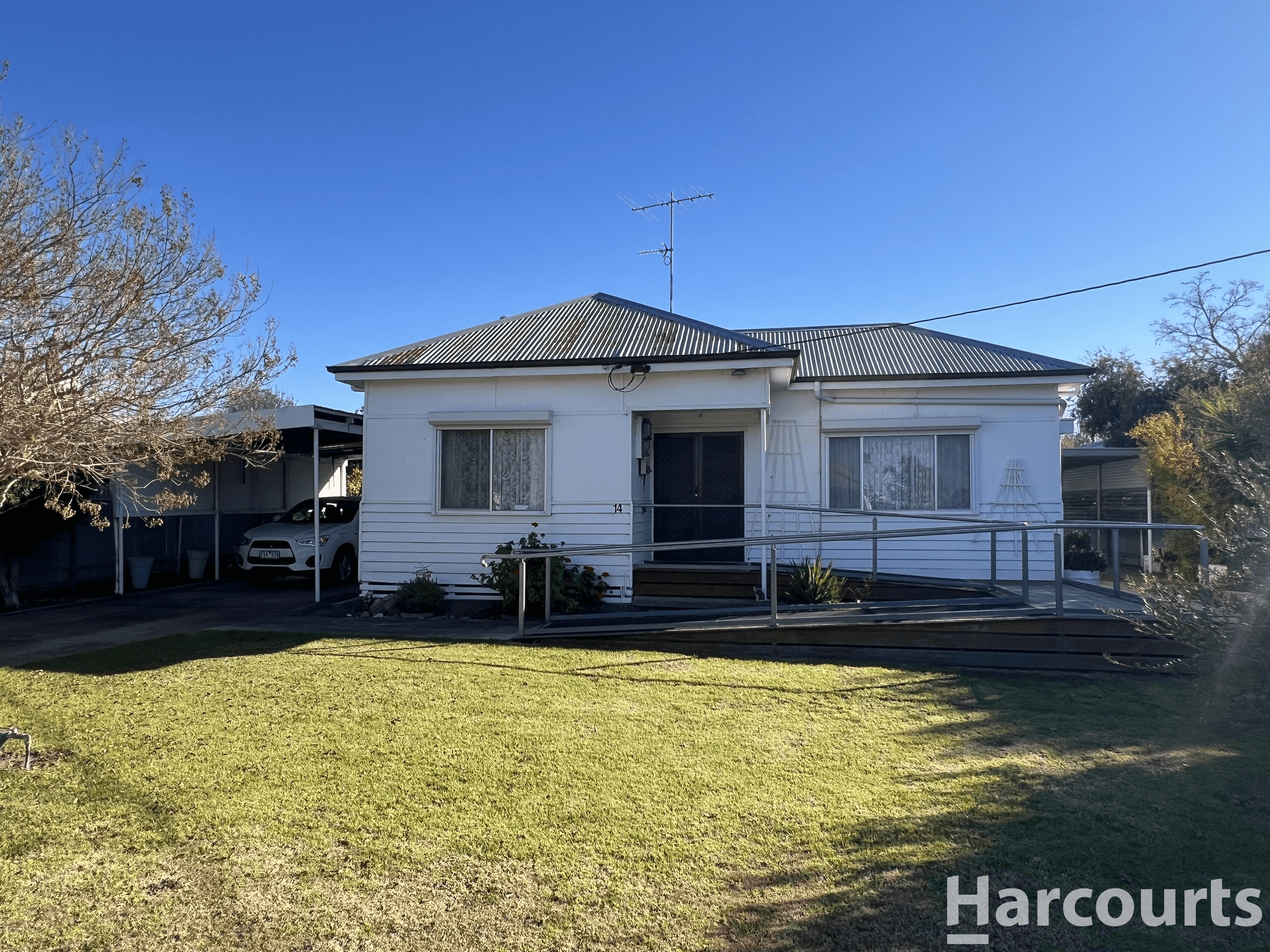 14 Federation Avenue, HORSHAM, VIC 3400