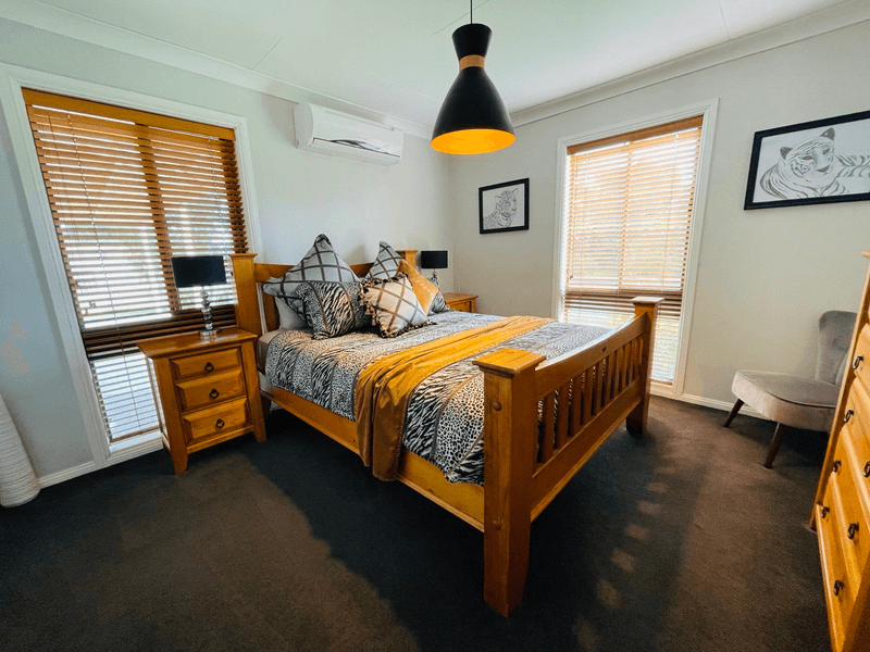 18 Mahonga Street, CONDOBOLIN, NSW 2877