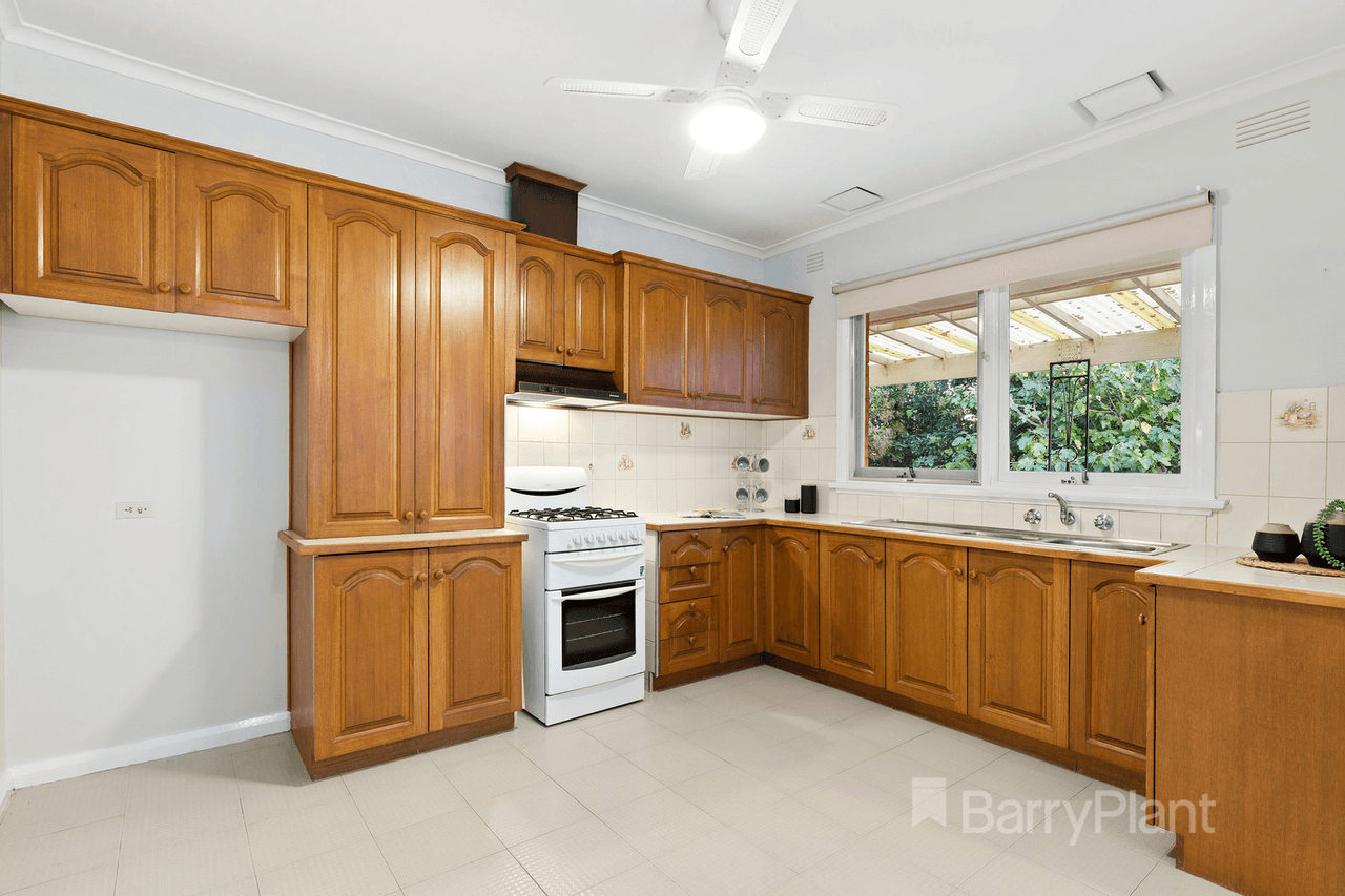 16 Thompson Street, Watsonia, VIC 3087