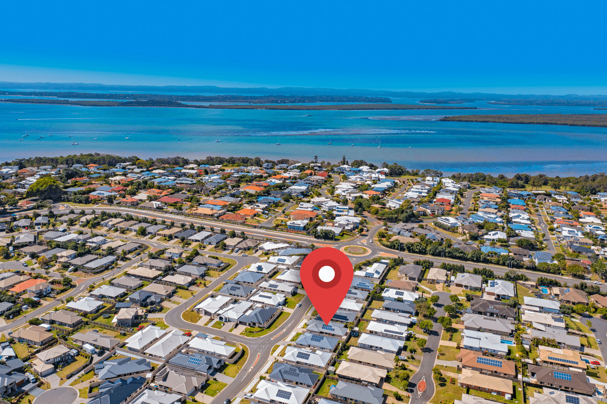 12 Lochie Drive, REDLAND BAY, QLD 4165