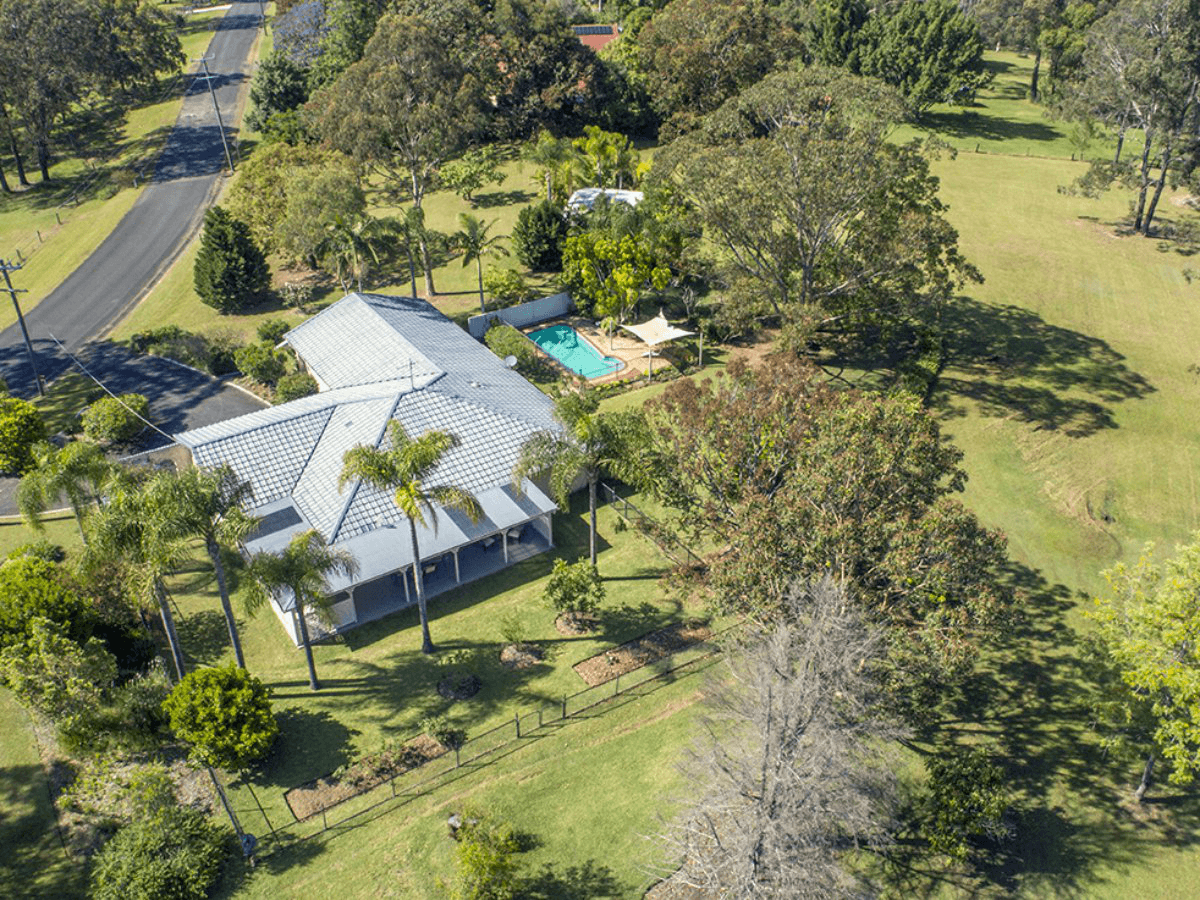 8 Kiwarrak Drive, RAINBOW FLAT, NSW 2430