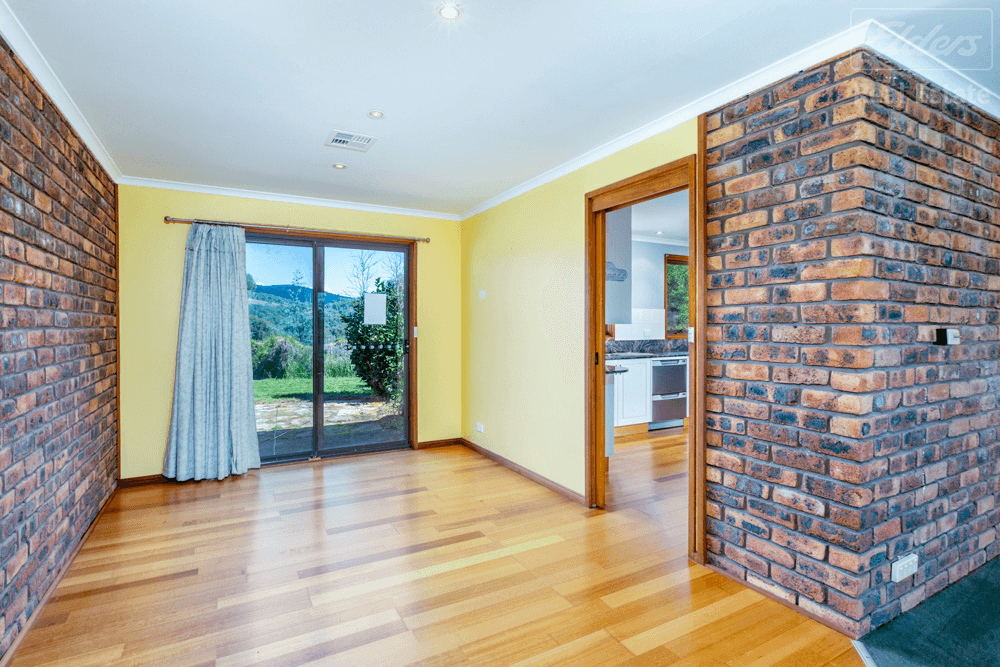 49 Whiskers Creek Road, CARWOOLA, NSW 2620