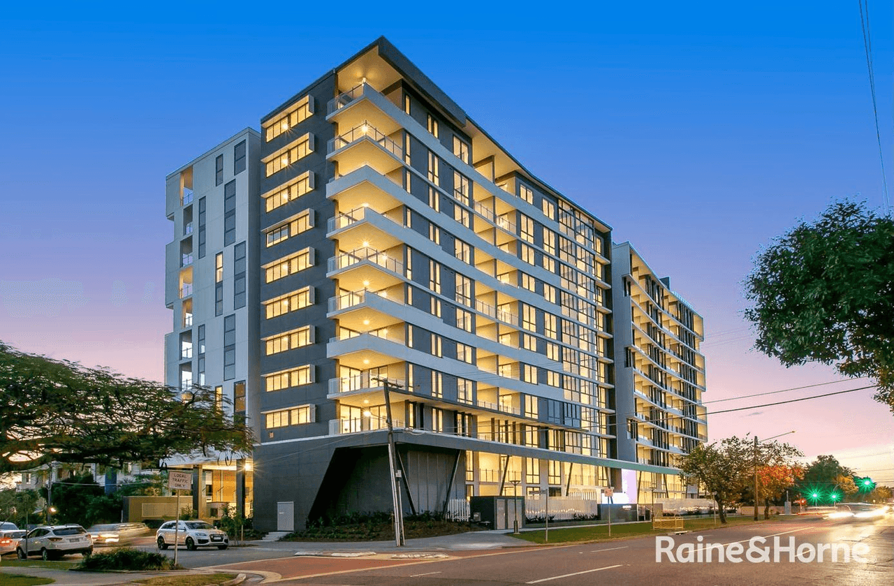 1097/123 Cavendish Road, COORPAROO, QLD 4151