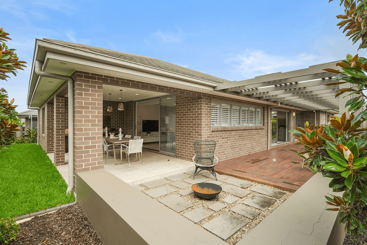 10 Rennington Street, Thornton, NSW 2322