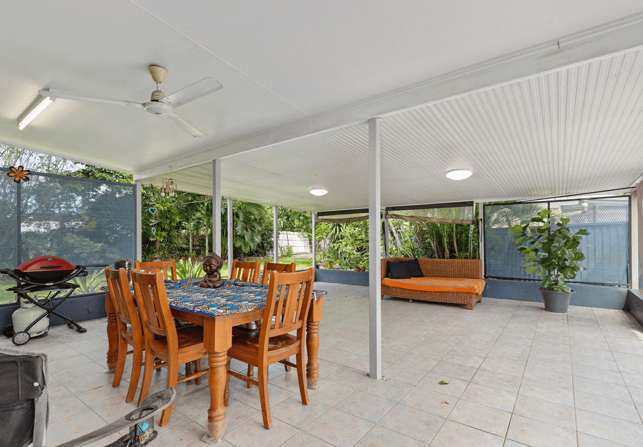 4 Idaho Close, WHITE ROCK, QLD 4868