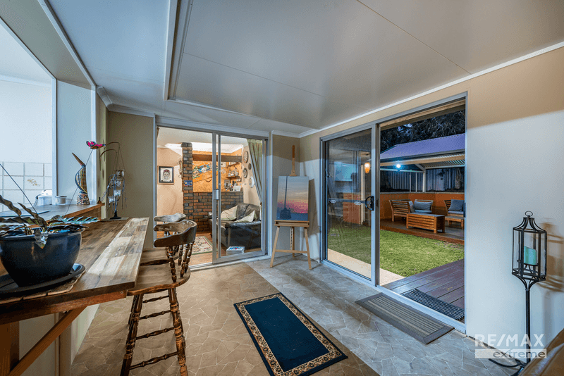 24 Batavia Place, Kallaroo, WA 6025