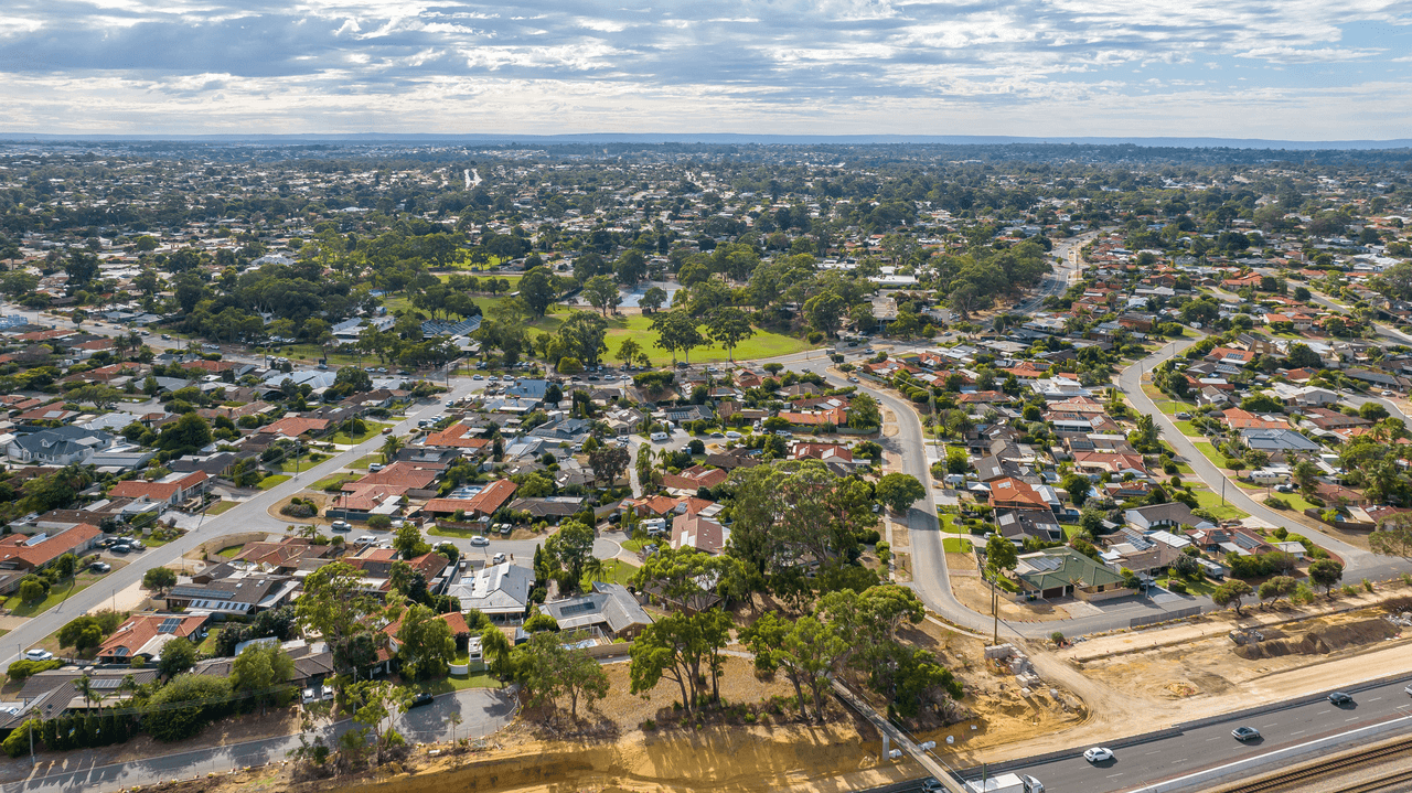 10 Hay Court, GREENWOOD, WA 6024