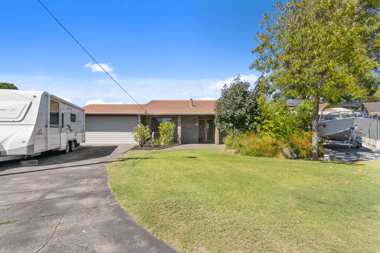 10 Hay Court, GREENWOOD, WA 6024