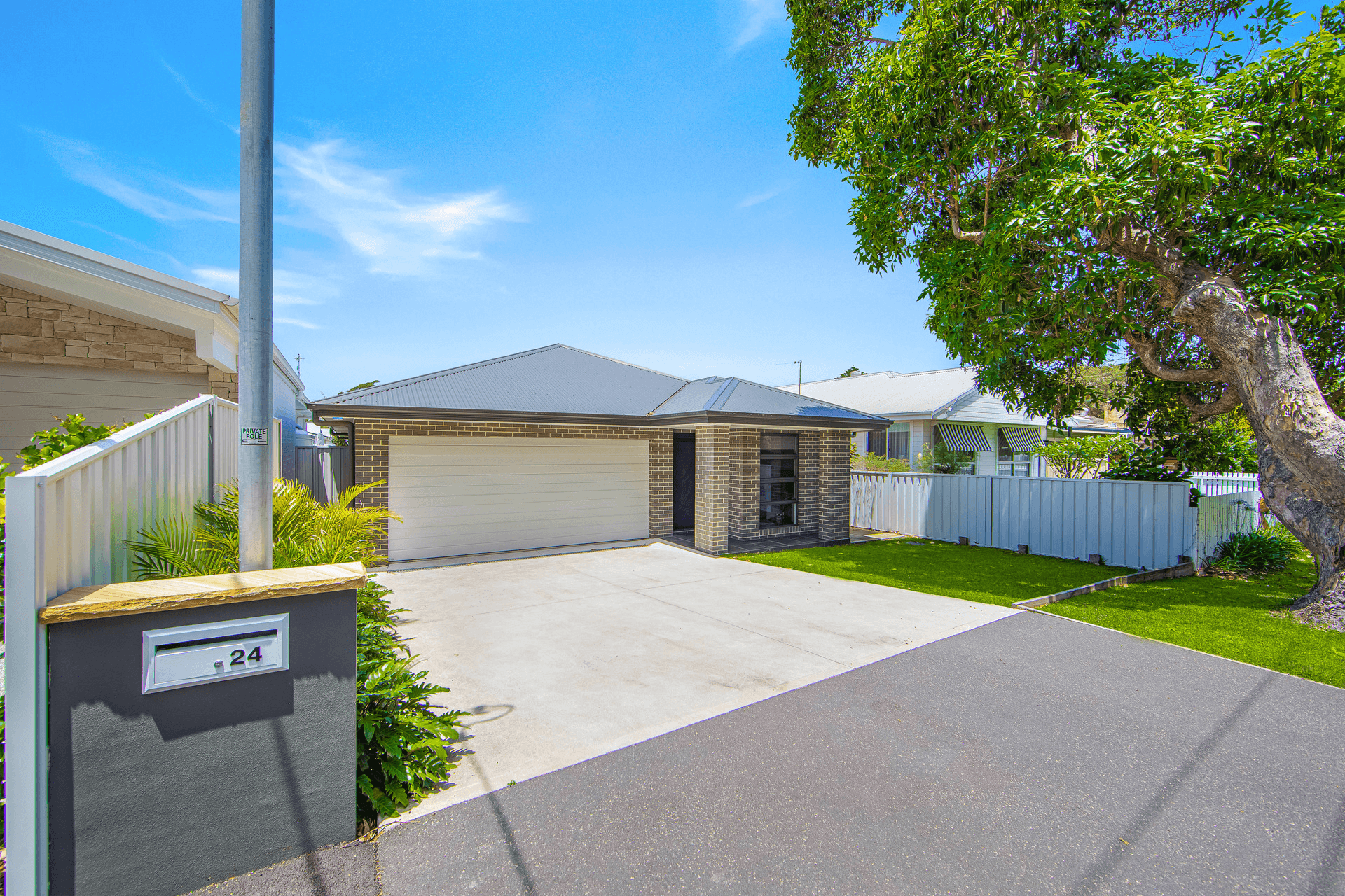 24 Melbourne Avenue, Umina Beach, NSW 2257