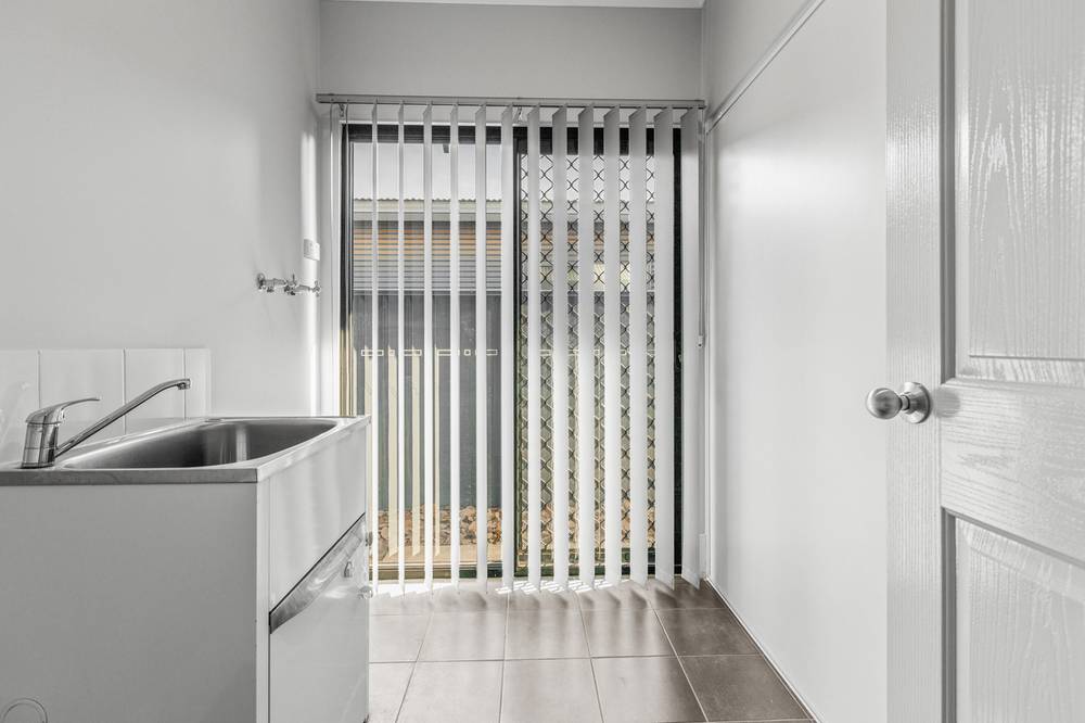 8 Anea Brace, BILINGURR, WA 6725