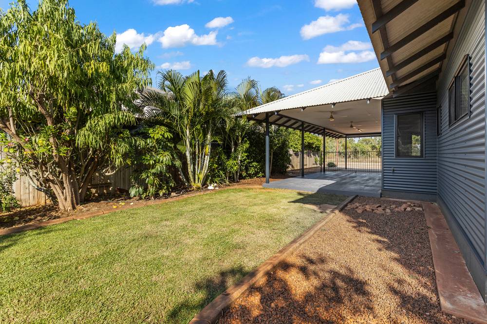 8 Anea Brace, BILINGURR, WA 6725